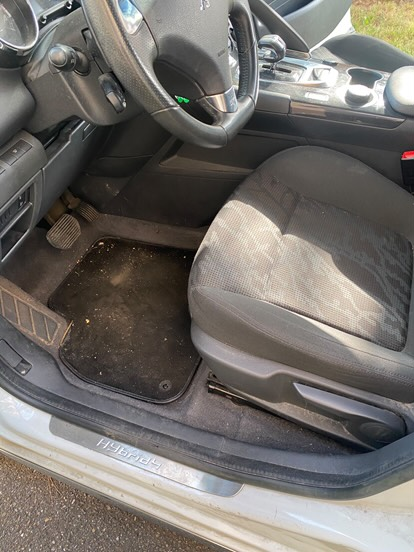 Nettoyage C4 Picasso- avant/après
