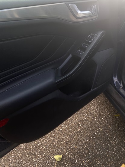 Nettoyage C4 Picasso- avant/après